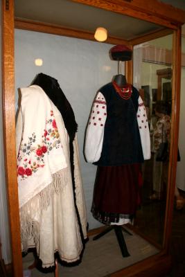 Ukrainian Regional Folk Costumes