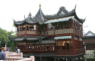 Mid-lake Teahouse 