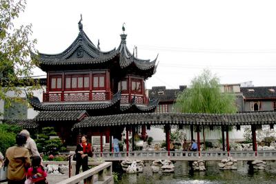 Mid-Lake Teahouse