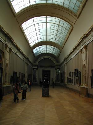 Musee du Louvre Corridor (4/30)