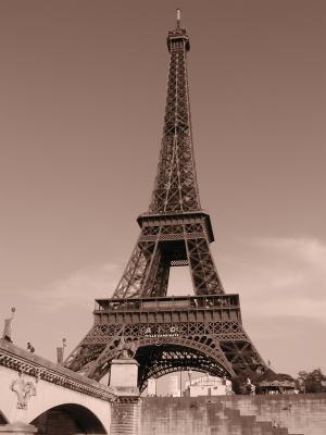 Eiffel Tower from the boat (5/1)