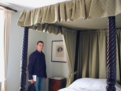 Me in Keats's Bedroom, Keats House (5/6)