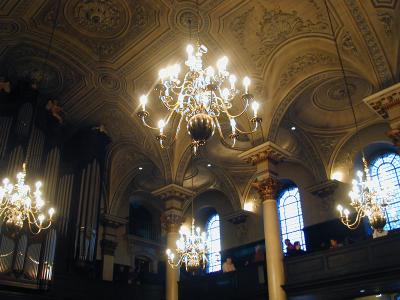 Chandaliers, St. Martin in the Fields (5/7)