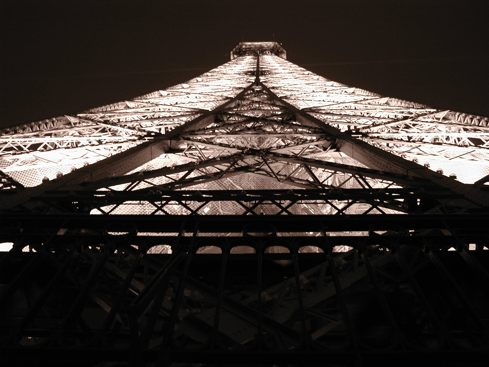Eiffel Tower (4/29)