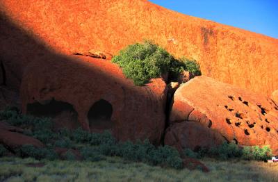 Uluru Sun and  Shade 4