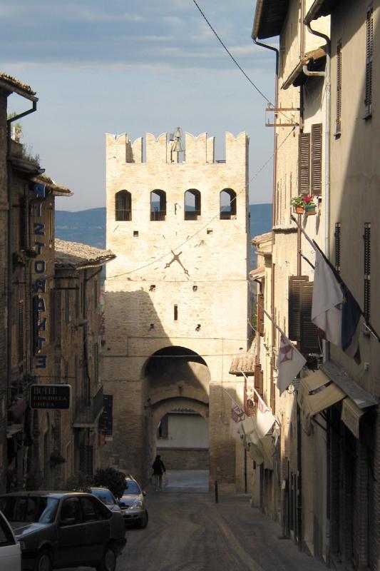 Porta SantAgostino, Montefalco