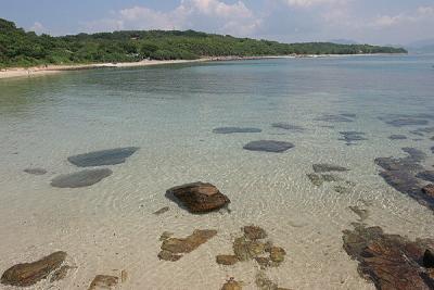 Rocks at Tai Tong Wan