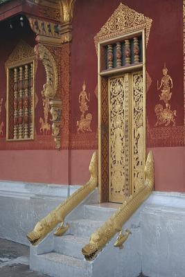 Door at Wat Saen