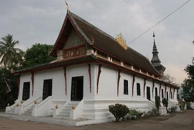 Main Building at Wat That Luang