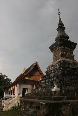 Wat That Luang 2