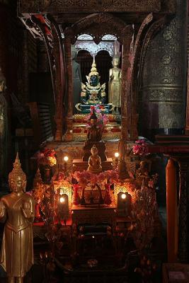 Emerald Budda inside Wat Mai