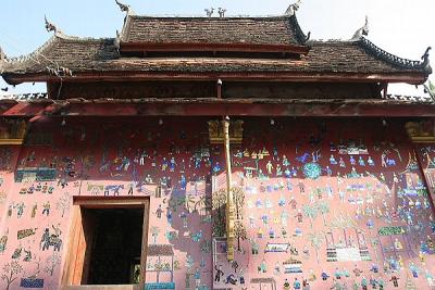 Wall of Wat Xieng Thong