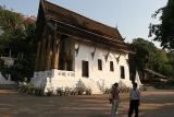 Temple at foot of Phu Si