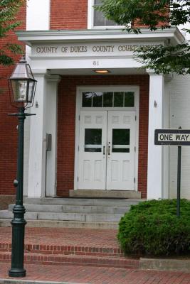 Dukes Country Courthouse