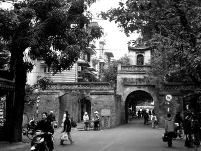 Oldest Gate to H Nội