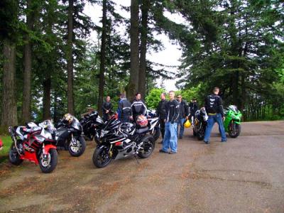 bikes-bald-peak3.jpg