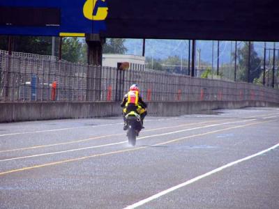 keith-p-wheelie-rain-front-.jpg