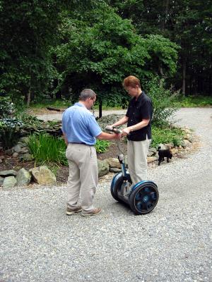 u26/lowertech/medium/19561680.Segway.jpg