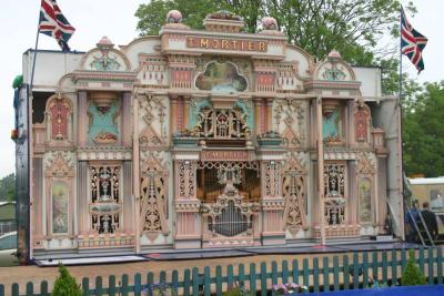 1920 Mortier Organ