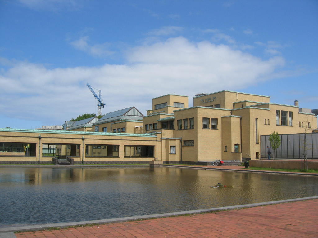 gemeentemuseum bij dag