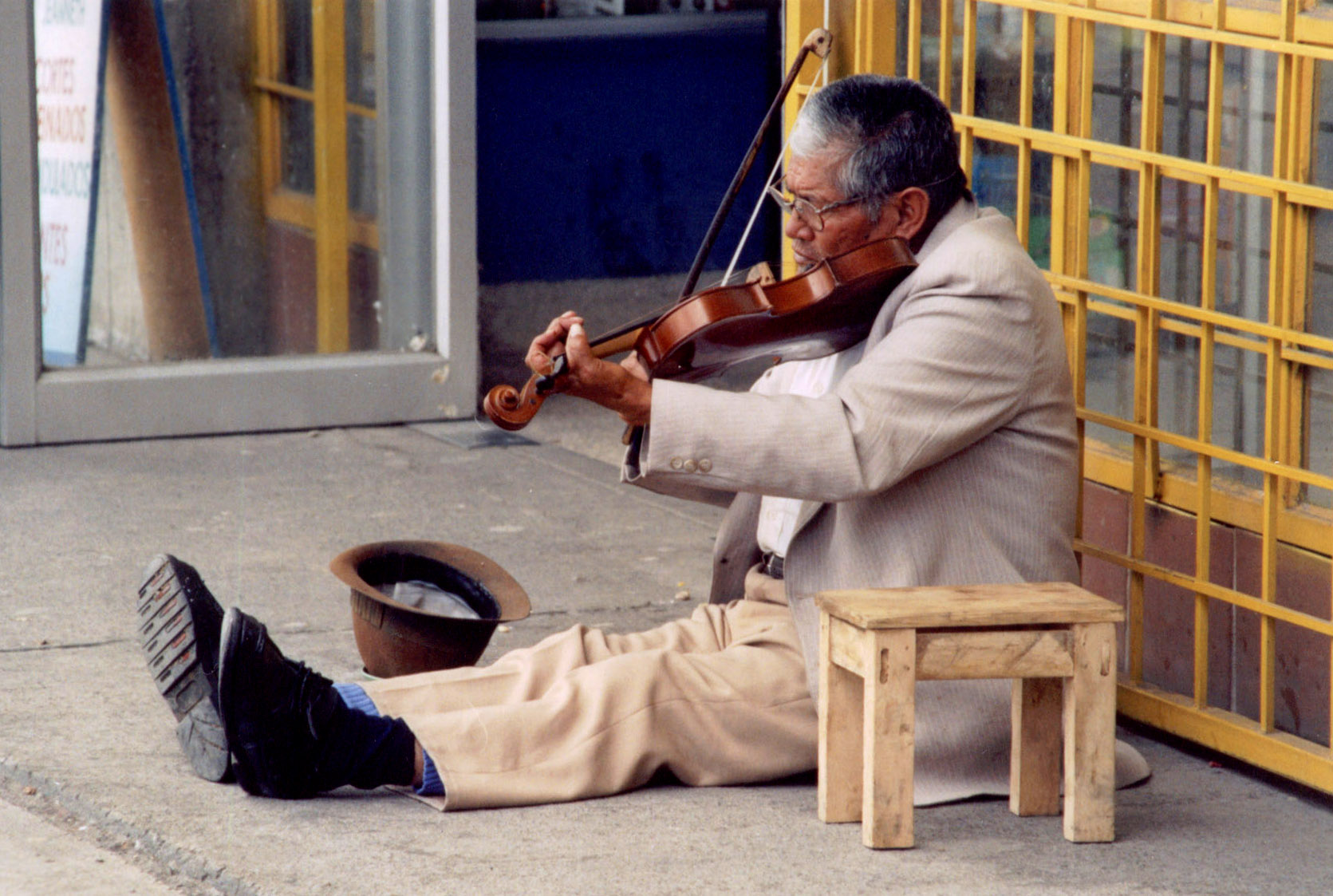 Bus Station Melody