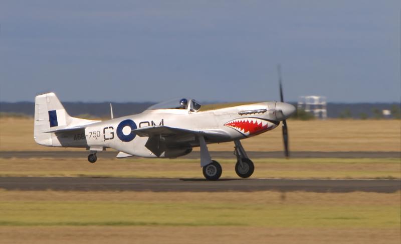 CA18-Mustang-Landing.jpg