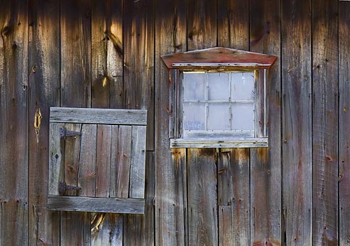 Barn Windows 20050510