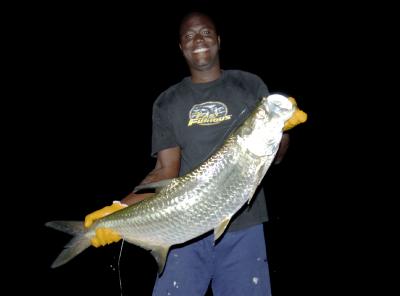 anthony with 30lb tarpon 05-20-05.jpg