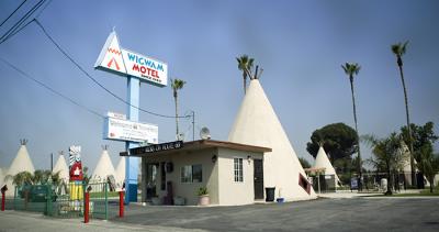 Another Tee Pee Hotel