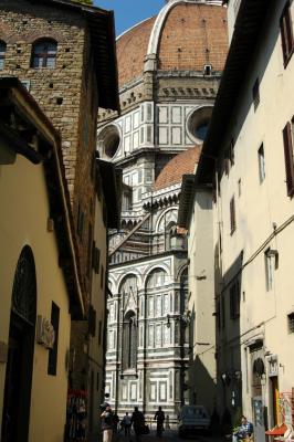Streets of Florence, Duomo in background