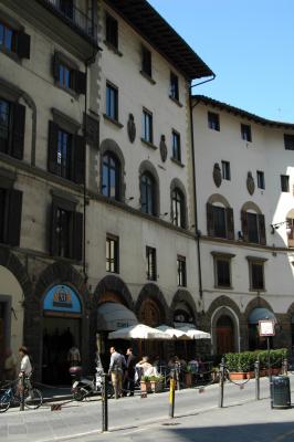 Cafe next to the Duomo