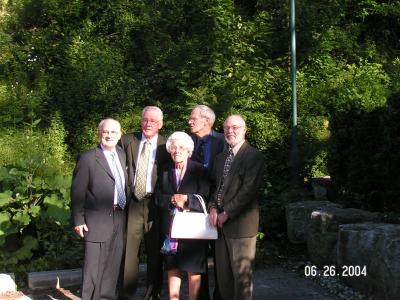 Wedding 6-26-04 029.jpg