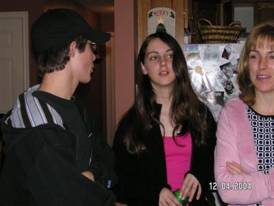 Moms BD 12-04-04 032.jpg