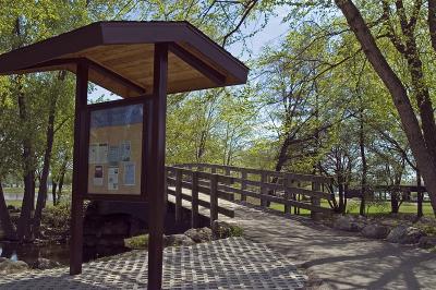 Vilas Middle Bridge by Shercando.jpg