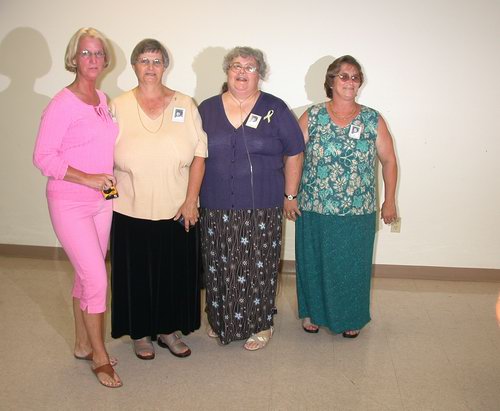 Hilda W., Sue R., Linda M., and Carolyn P.