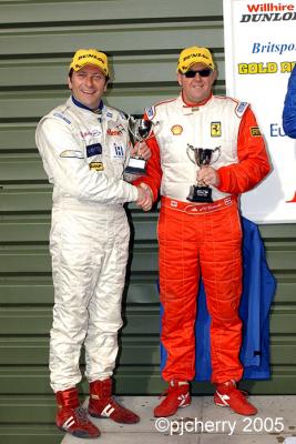 u26/paulcherry/medium/44005326.DSC_3077W.jpg