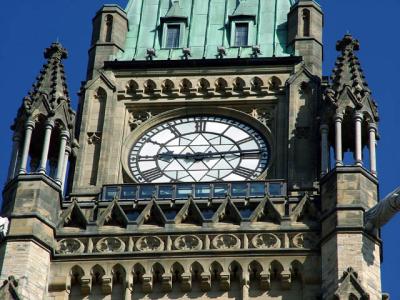 Even closer view of the Peace Tower