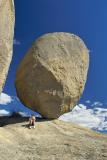 Balancing Rock - Girraween NP