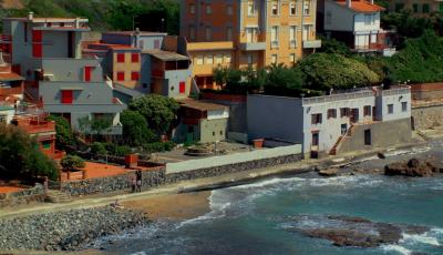 Livorno BeachHouses.jpg