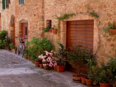 Pienza Alley.jpg