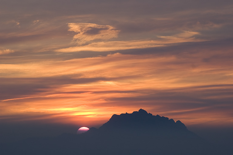 Sierra Buttes Sunrise Pre Stonehenge