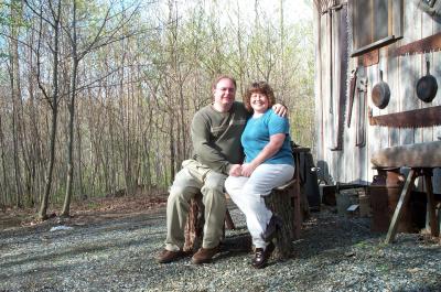 Chris and Bonnie getting ready to go to the winery. They have returned 2003, 2004 and 2005!