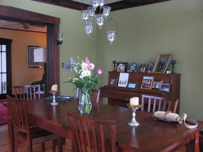 Diningroom03.jpg