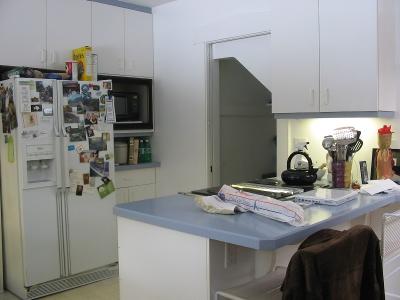 Kitchen03.jpg