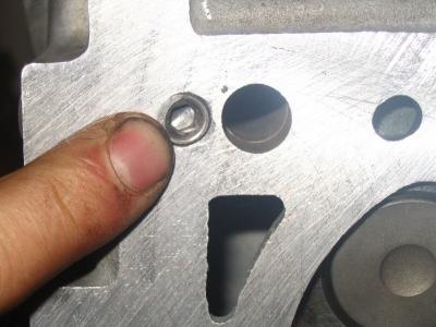 car 0031 Head Plug