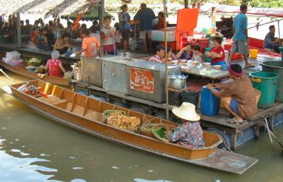 At Work in the floating Markets
