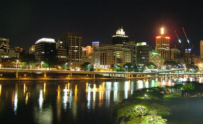 u26/robotnik123/medium/43857862.BrisbaneRiverbynightfromSouthBankII.jpg