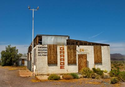 Garage, Ludlow California