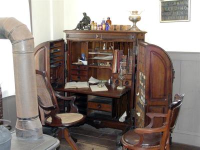 Doctors Desk Mystic