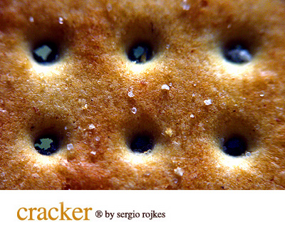 Cracker 2 by sergio rojkes
